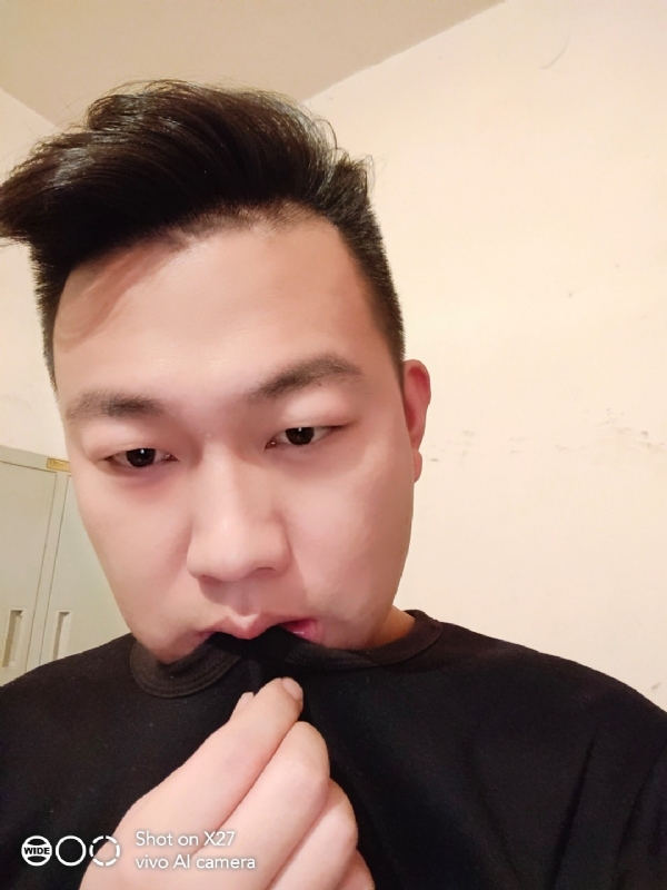 累觉不爱的第一张照片--榆林闪婚服务中心